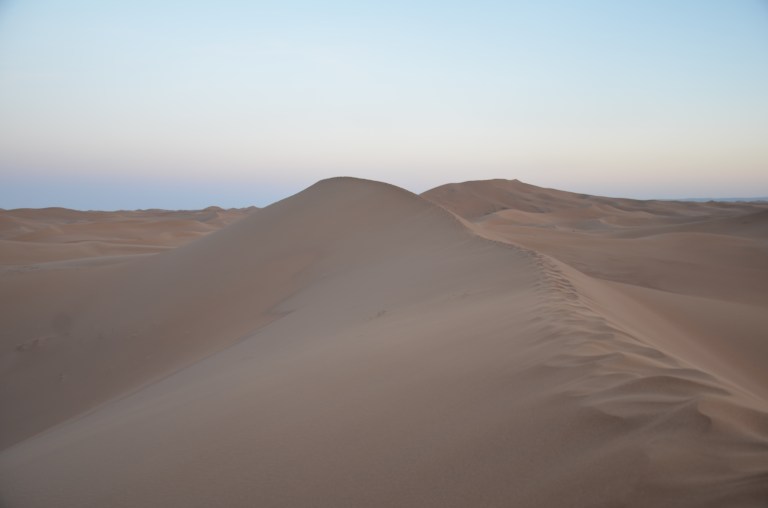 fotspår öken sanddyn