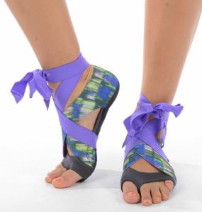 nike studio wrap blue green